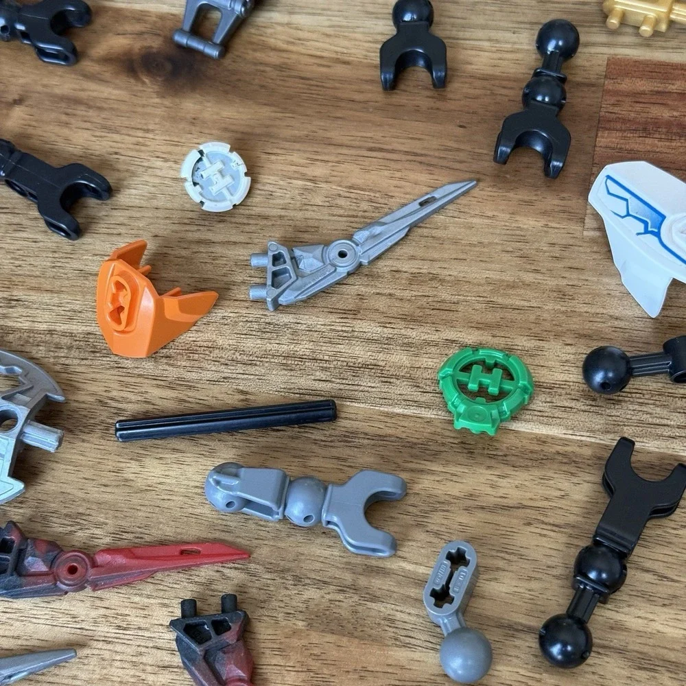 LEGO BIONICLE Hero Factory Bulk Lot of 100 Parts & Pieces - SEE PICTURES AS IS!